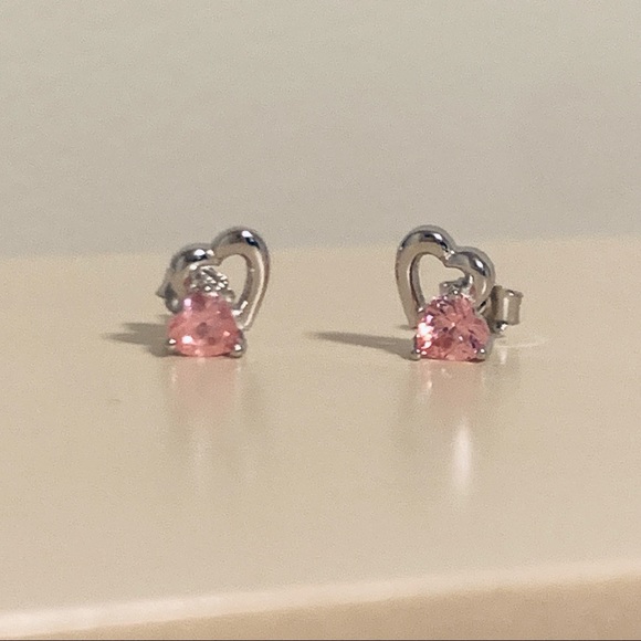 🆕Sterling Silver Heart Earrings - Picture 2 of 5